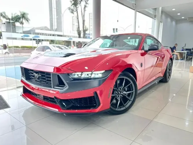 Ford Mustang DARK HORSE 5.0 V8 AUT. 2026