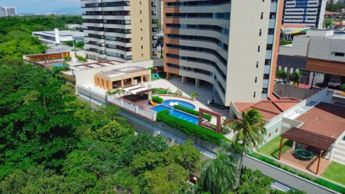 Cocó com 2 suítes e 2 vagas! Viva o Boungaville Du Parc por R$ 799 mil