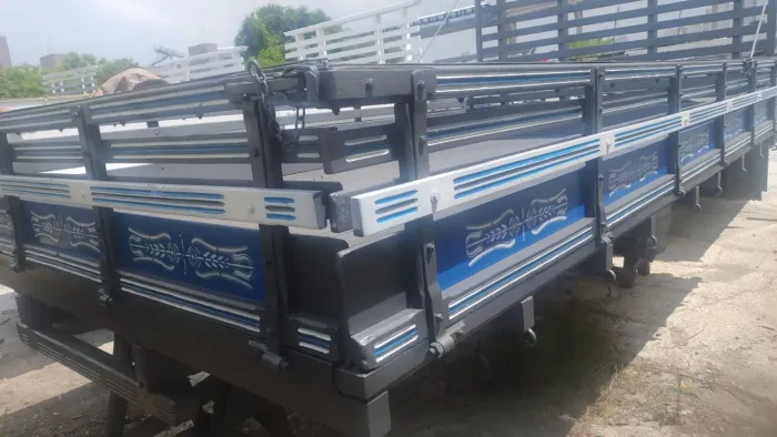 Carroceria Madeira para Caminhão IVECO