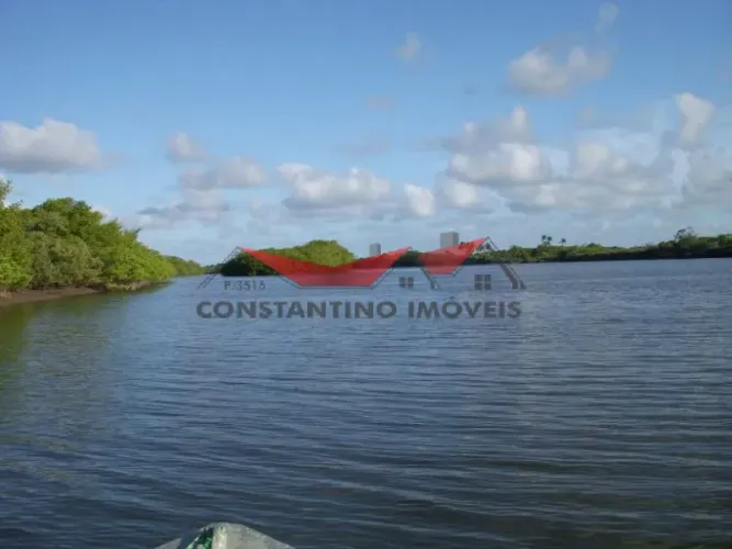 Fazenda / Sítios / Chácaras à venda em Caravelas