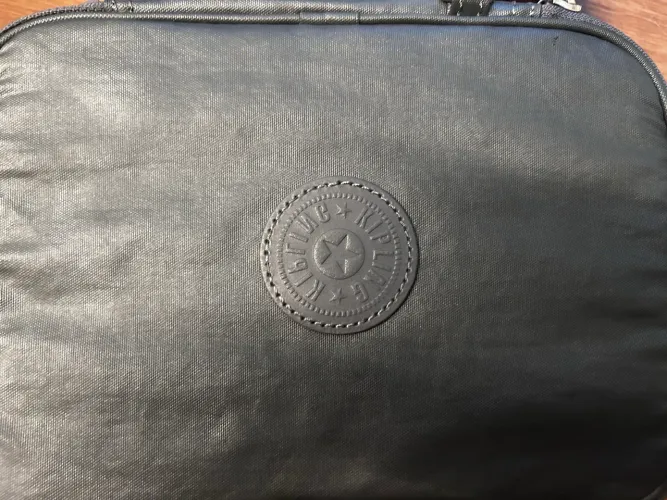 Estojo Kipling 100 pens