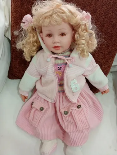 Boneca little
