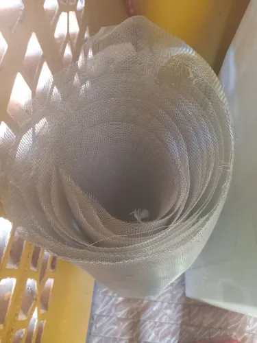 Tela de aluminio Rolo