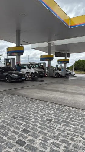 Posto de Gasolina (Fundo de Comercio) pleno funcionamento- Eusébio - CE