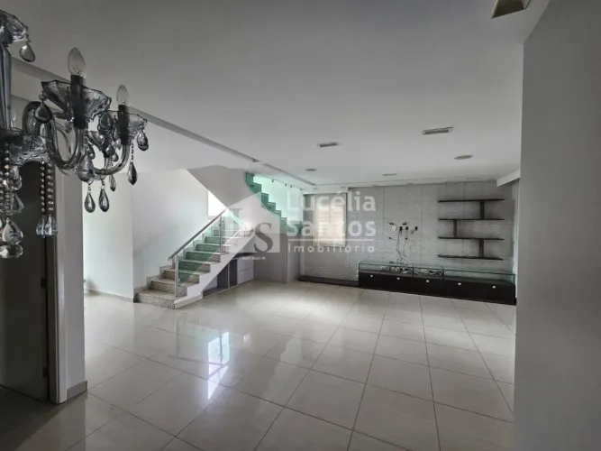 Casa Duplex de Alto Padrão á Venda no Condomínio Vila Inglesa, Teresina-PI