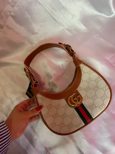 Bolsas femininas chiques?