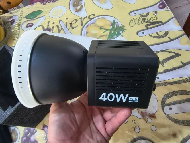 Luz de vídeo led Ulanzi 40w pró