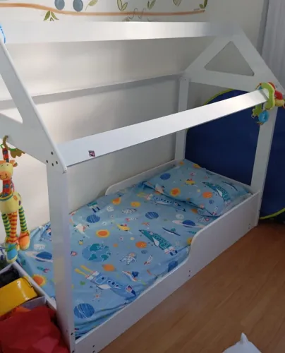 Cama