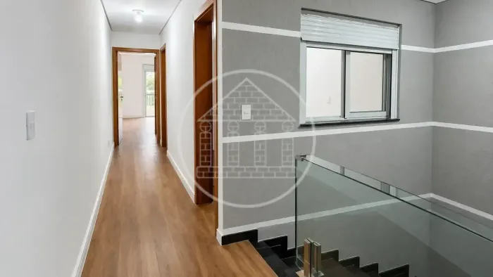 Sobrado com 3 quartos à venda no Jardim Regis