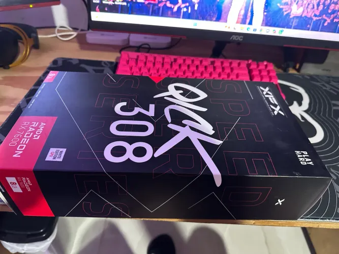 Placa de vídeo Radeon RX 7600 XFX 8 GB