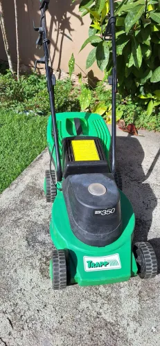 Cortador de grama elétrico
