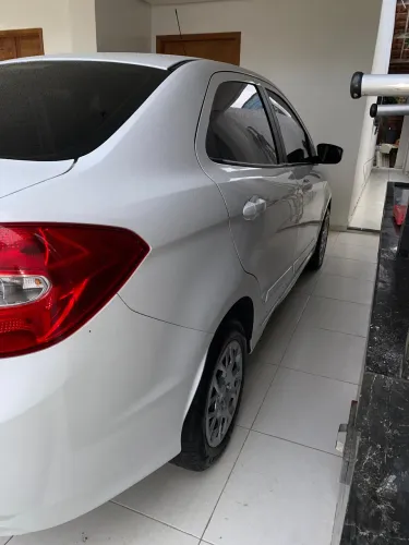 Ford KA+ Sedan 1.5 16V Flex 4P 2015