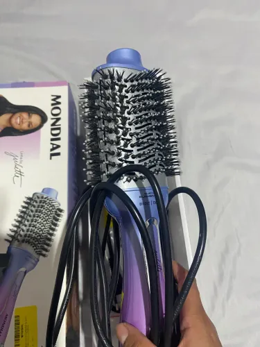 ESCOVA SECADORA BIVOLT JULIETTE