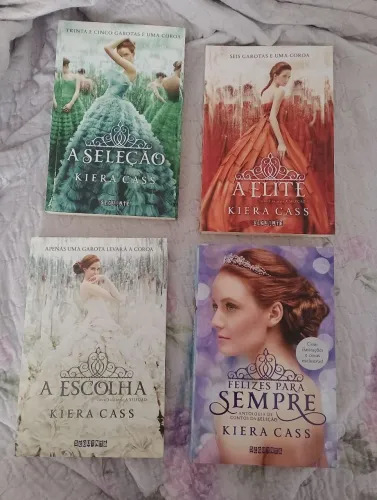 Coleção livros A Seleção volume 1 ao 4