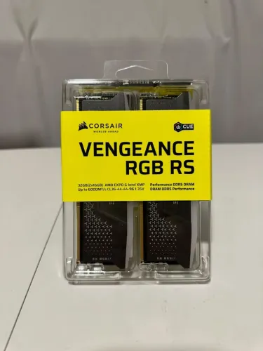 CORSAIR Vengeance RGB RS DDR5 32GB (2 x 16GB) 6000MHz, cl36