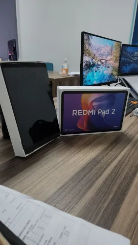 ? VENDO TABLET XIAOMI REDMI PAD 2 R$ 980,00