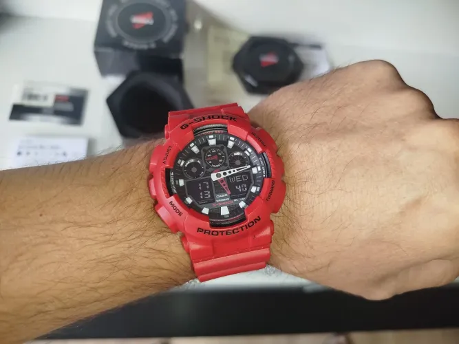Casio G-Shock GA-100B 4ADR vermelho