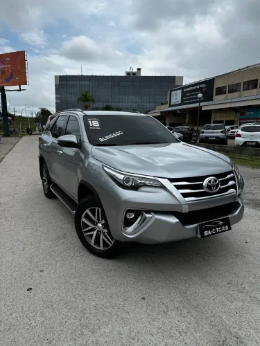 Toyota Hilux SW4 SRX 4X4 2.8 TDI 16V Dies. Aut. 2018