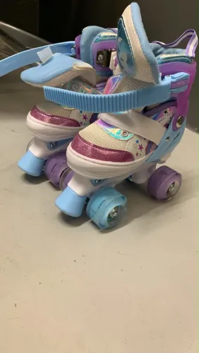 Patins Infantil Ajustável Roxo e Azul - Tam. 29 ao 32 ?