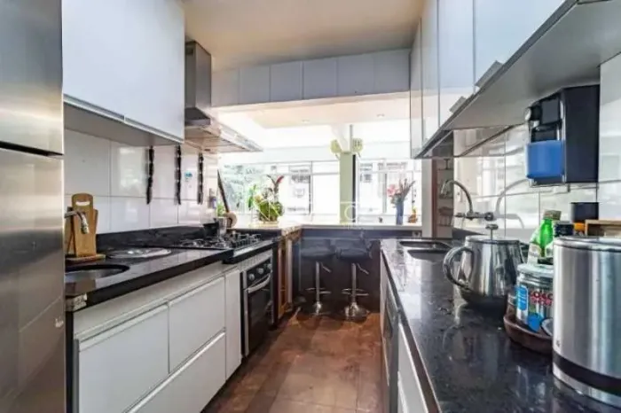 Apartamento : Padrão / Residencial / Lagoa