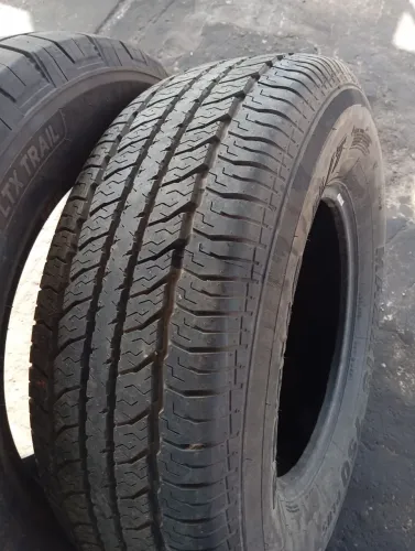 vendo 01 pneu 255/70 aro 16 (seminov