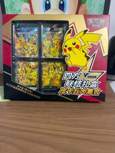 Box Pikachu TCG
