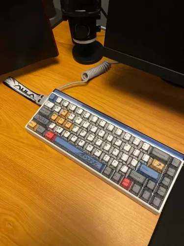 Teclado Magnético Aula HERO 68 Edição Especial - Perfeito Estado