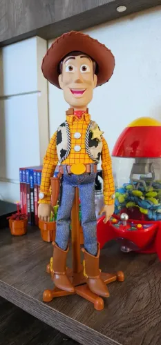 Toy Story - Woody Lots O'Laugh