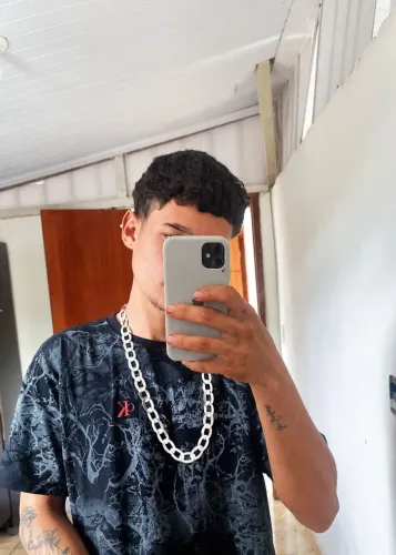 Cordão prata pura 45 gramas (vendo ou troco)