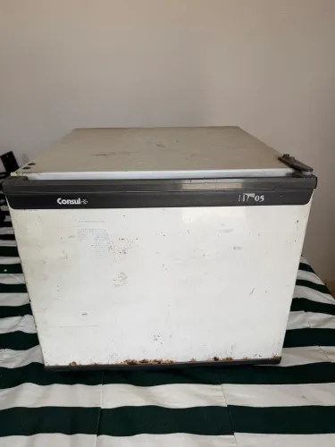 Frigobar cônsul branco