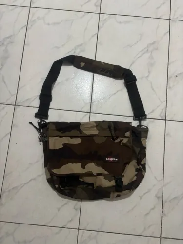 Bolsa lateral eastpak