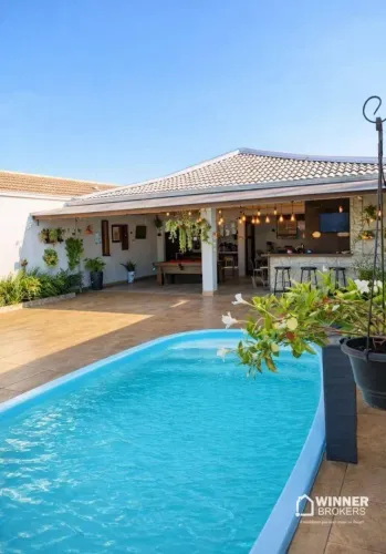 Casa com 2 dormitórios e piscina à venda, 130 m² por R$ 410.000 - Jardim Aurora 2 - Sarand
