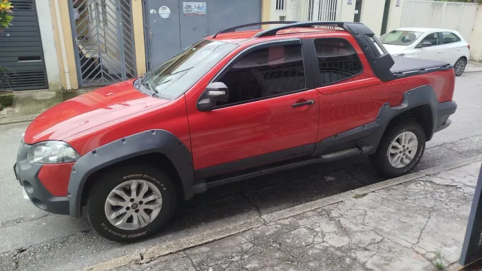 Fiat Strada Adventure1.8/ 1.8 Locker Flex CD 2013