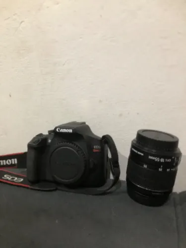 Câmera Fotográfica Canon T7