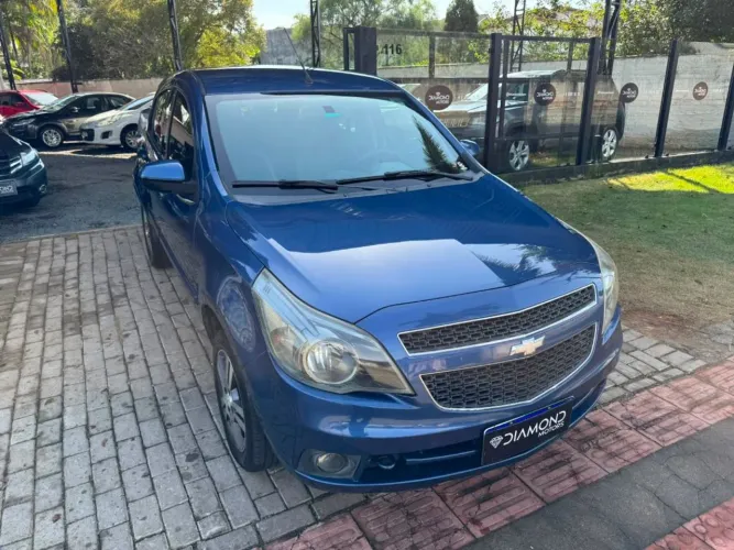 Chevrolet Agile LTZ 1.4 MPFI 8V Flexpower 5P 2013