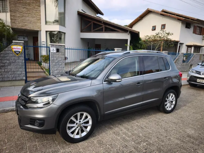 Volkswagen Tiguan 2.0 TSI 16V 200cv Tiptronic 5P 2012