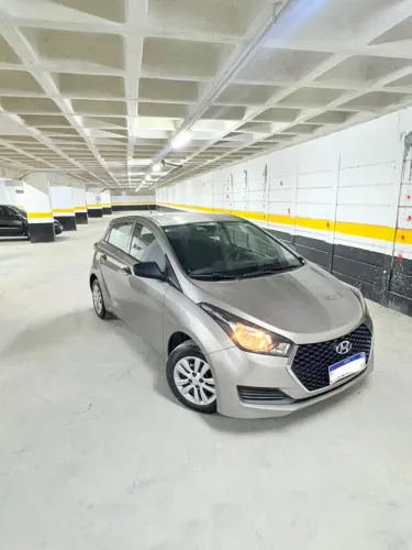 Hyundai HB20 Unique 1.0 Flex 12V Mec. 2019