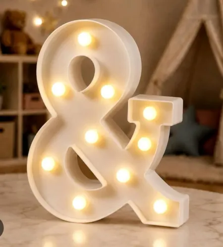 Luminária led letra &/ branca/ à pilhas/nova 22cm