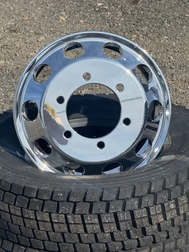 RODA DE ALUMÍNIO PARA CAMINHÃO 3/4 e Micro Ônibus ARO 17.5 6 FUROS