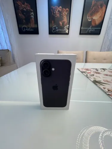 iPhone 16 novo 