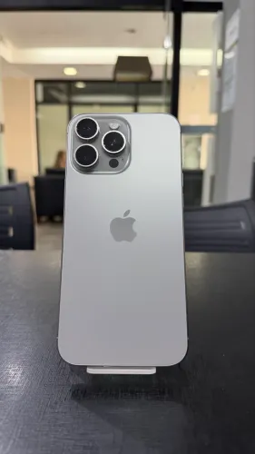 IPHONE 16 PRO MAX NATURAL 256GB SEMINOVO APARELHO DISPONÍVEL 