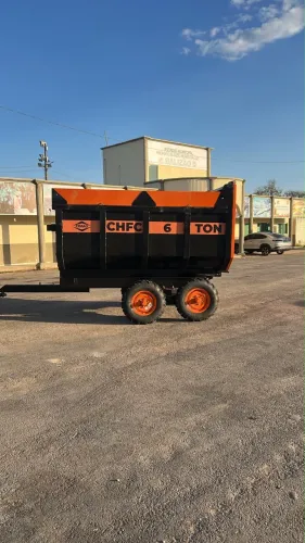 CARRETA AGRICOLA BASCULANTE 6 TON Marca Cimag
