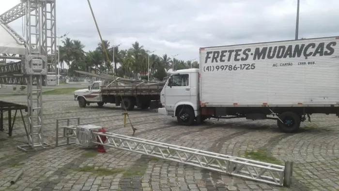 Frete e mudança 