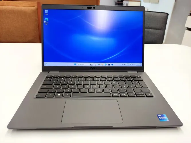 NOTEBOOK DELL I7 13° GERAÇÃO/ LEITOR FACIAL E MEMÓRIA RAM DDR5