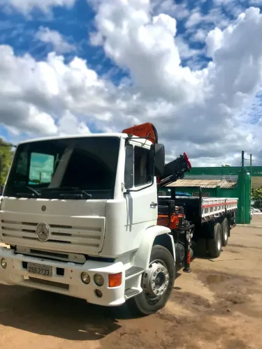 Caminhão munk (guindaste) Para locação 