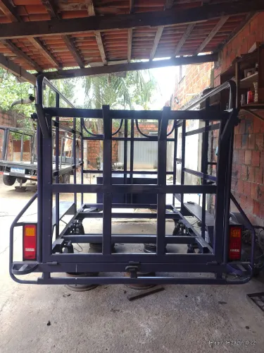 REBOQUE MODELO FAZENDINHA