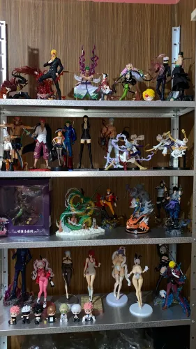 Action Figures Novos - Vários Modelos 