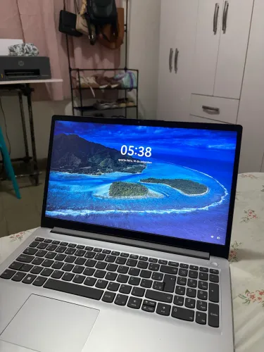 Notebook Lenovo Ultrafino IdeaPad 1