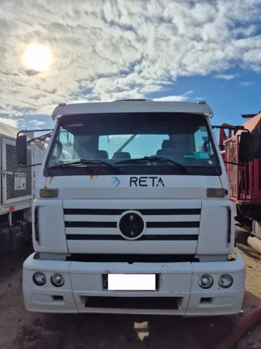 Caminhão Volkesvagen 18 310 6x2 2004/2005