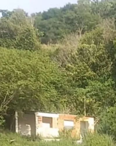 Campo grande|São Jorge: terreno 260m2 com uma casa, condomínio fechado, ac. Carro e Moto 